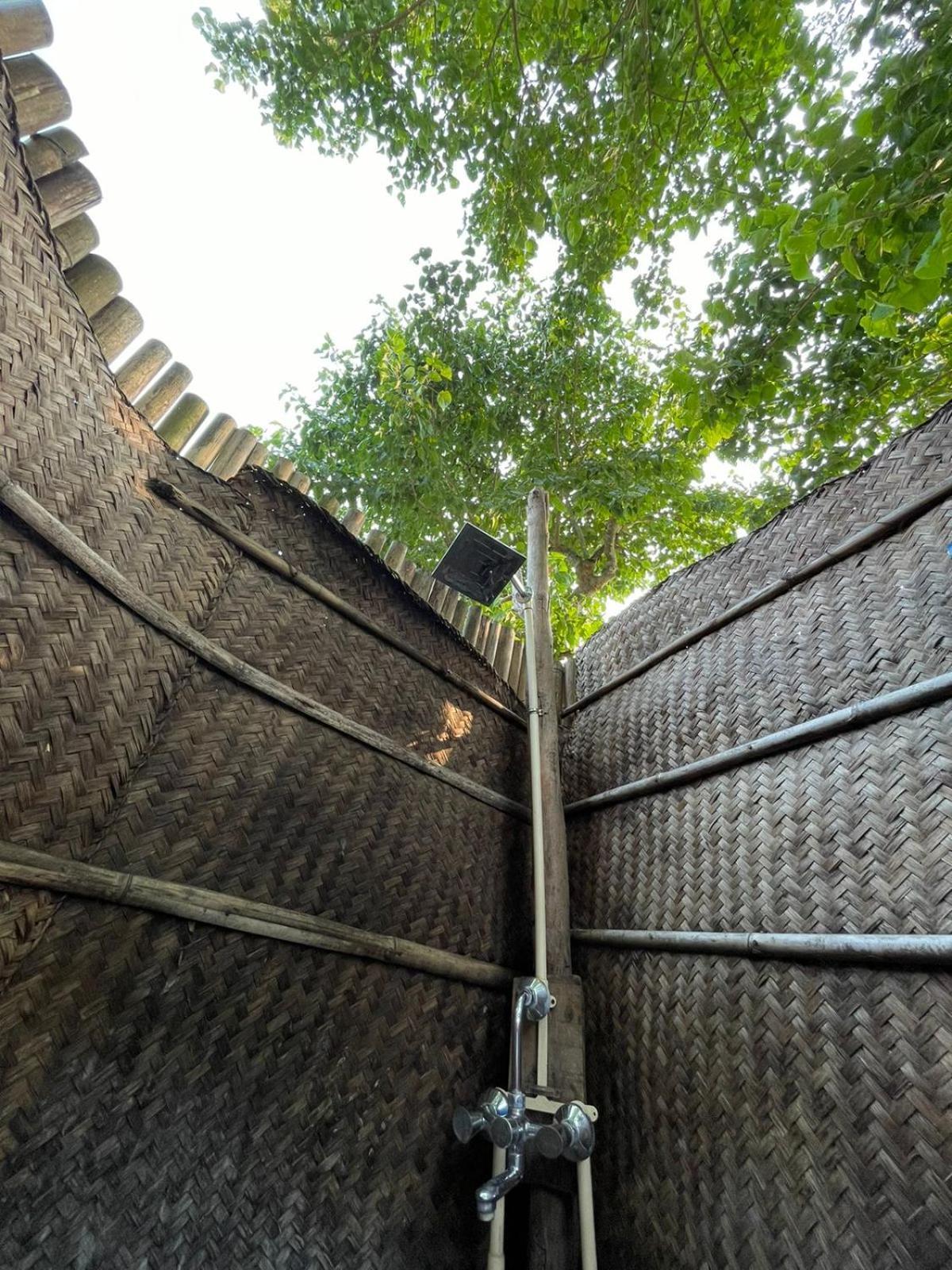 Bamby Chilling House - Feel The Nature Sauraha Exterior photo